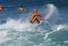 Seksi deskarka (surferka) v bikiniju - thumbnail