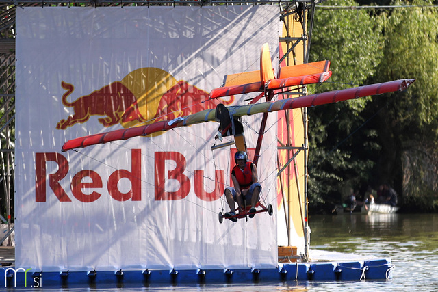 2. Red Bull Flugtag na Špici (16. 6. 2012, Ljubljana)