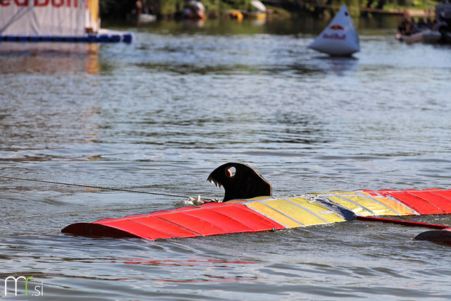 2. Red Bull Flugtag na Špici (16. 6. 2012, Ljubljana)