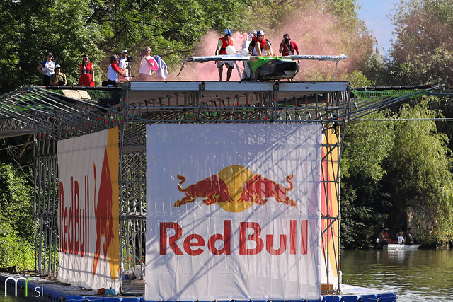 2. Red Bull Flugtag na Špici (16. 6. 2012, Ljubljana)