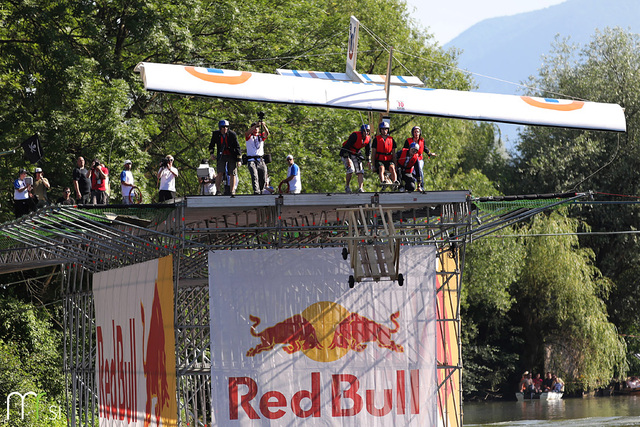 2. Red Bull Flugtag na Špici (16. 6. 2012, Ljubljana)