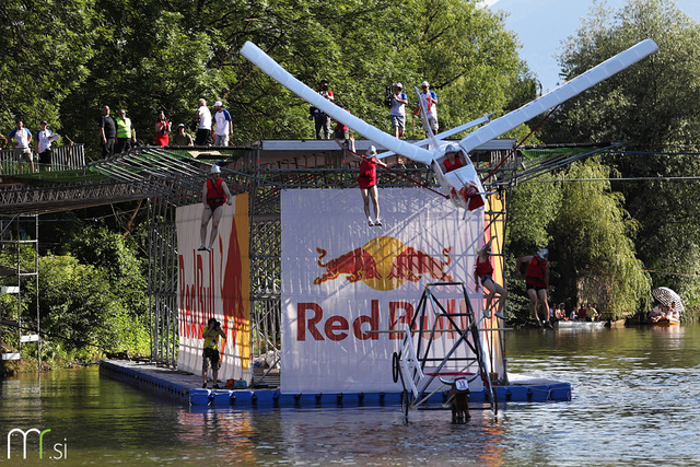 2. Red Bull Flugtag na Špici (16. 6. 2012, Ljubljana)