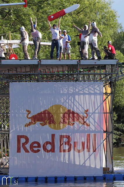 2. Red Bull Flugtag na Špici (16. 6. 2012, Ljubljana)