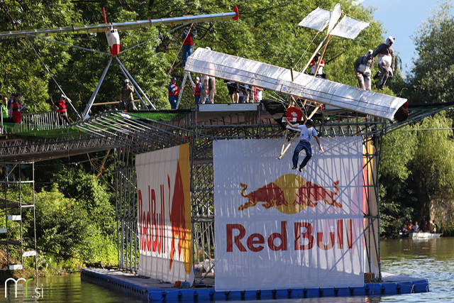 2. Red Bull Flugtag na Špici (16. 6. 2012, Ljubljana)