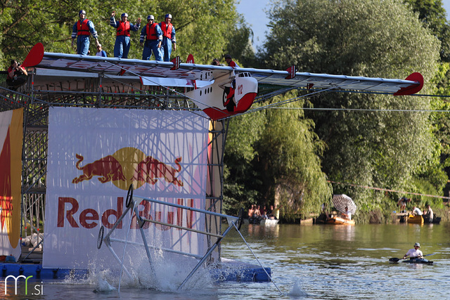 2. Red Bull Flugtag na Špici (16. 6. 2012, Ljubljana)