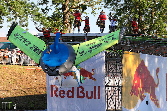 2. Red Bull Flugtag na Špici (16. 6. 2012, Ljubljana)