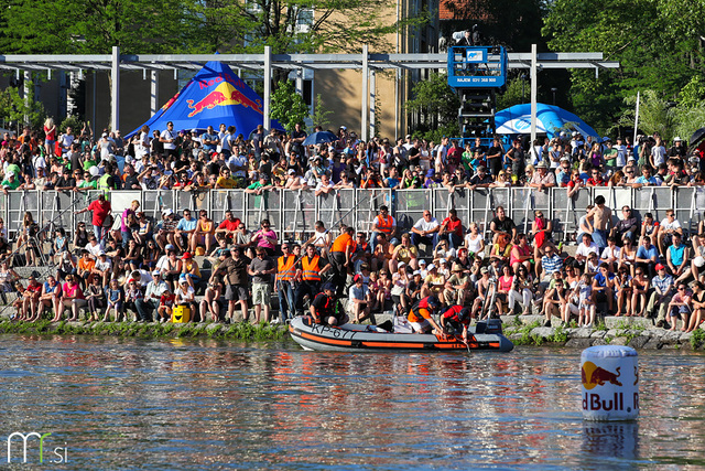 2. Red Bull Flugtag na Špici (16. 6. 2012, Ljubljana)