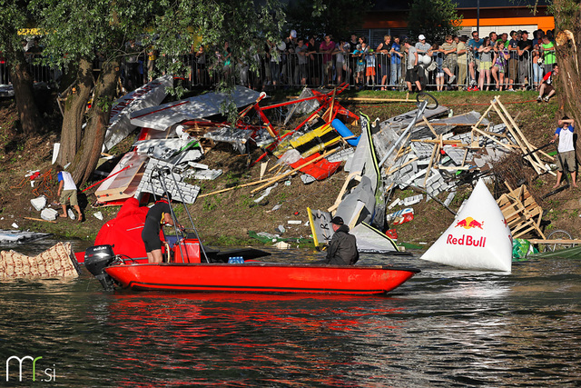 2. Red Bull Flugtag na Špici (16. 6. 2012, Ljubljana)