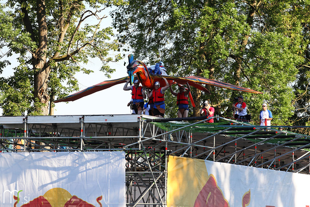 2. Red Bull Flugtag na Špici (16. 6. 2012, Ljubljana)