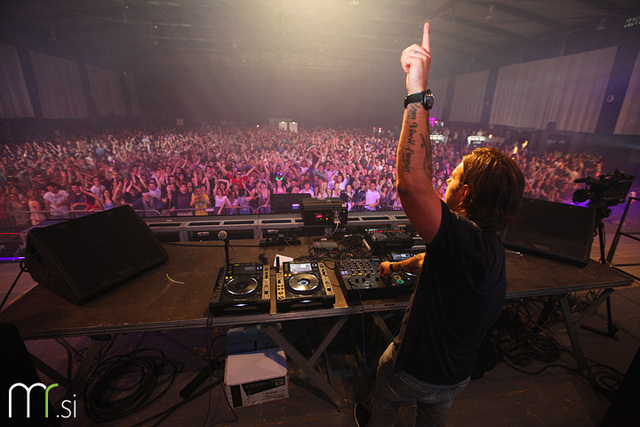 Electronic Carnival 2011