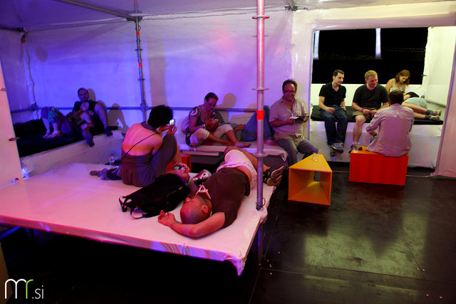 Exit festival 2012: drugi dan v 69 slikah