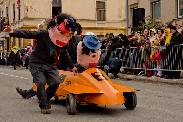 Pustni karneval v Cerknici