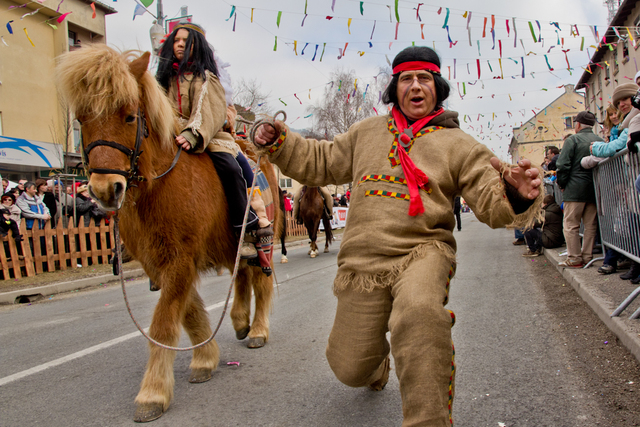 Pustni karneval v Cerknici