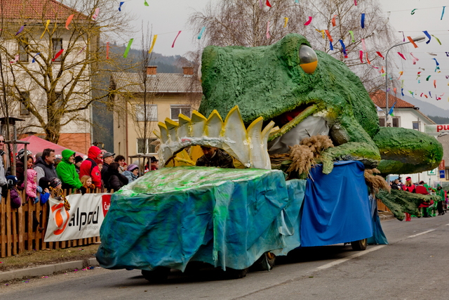 Pustni karneval v Cerknici