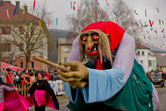 Pustni karneval v Cerknici