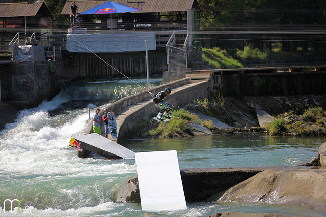 Red Bull Upstream 2011 že tretjič v Tacnu