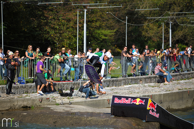 Red Bull Upstream 2011 že tretjič v Tacnu