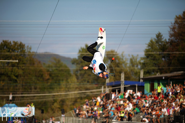 Red Bull Upstream 2011 že tretjič v Tacnu