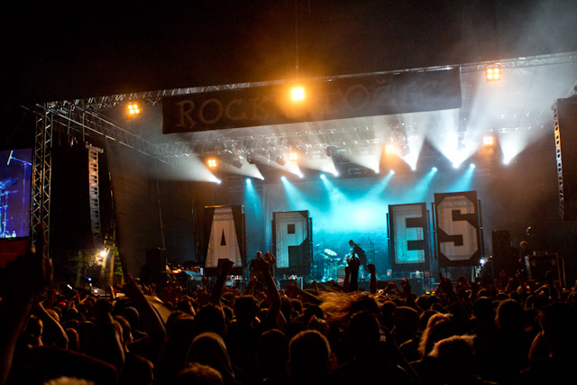 Guano Apes kljub dežju navdušili na Rock Otočcu 2011