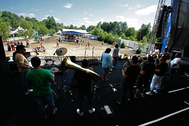 Schengenfest 2010 ob reki Kolpi