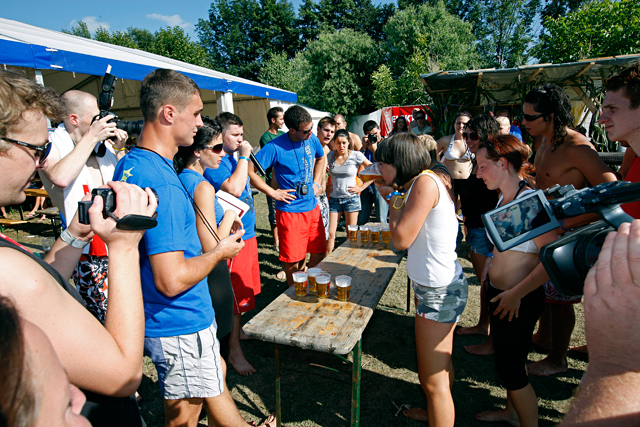 Schengenfest 2010 ob reki Kolpi