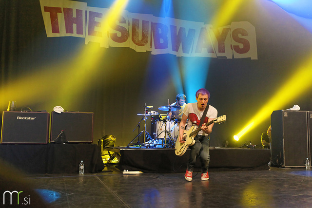 The Subways, Adam, S.A.R.S. in Passogigante v Kinu Šiška