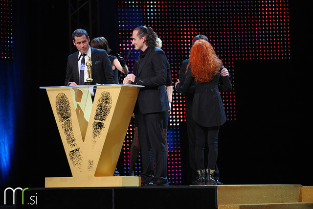 Viktorja za najboljšo TV oddajo je prejela Slovenija ima talent, Peter Poles, Vid Valič, ekipa oddaje ter podeljevalca Jani Muhič in Nataša Briški - Viktorji 2010