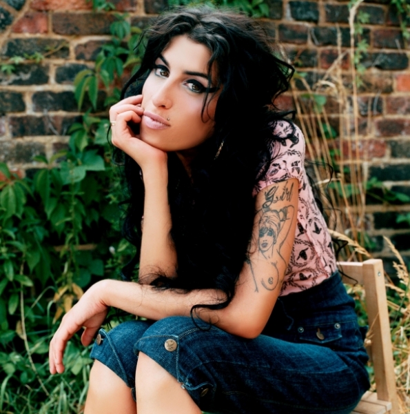 Amy Winehouse prihaja v Beograd 18. junija / foto: press