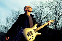 Joe Satriani - thumbnail