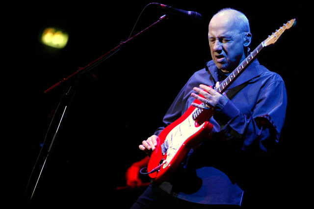 Mark Knopfler na odru Stožic