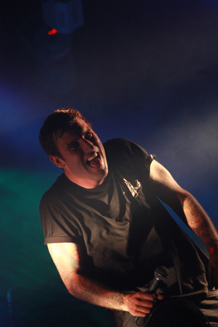 Parkway Drive, Veil Of Maya, Aantagonist AD