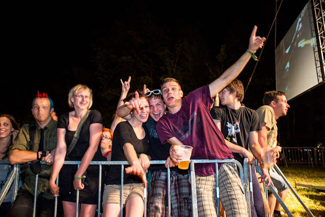 Ljudje v petek - Rock Otočec 2012