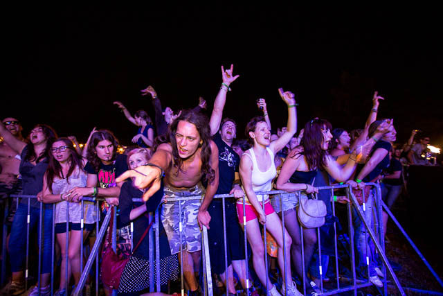 Ljudje v petek - Rock Otočec 2012
