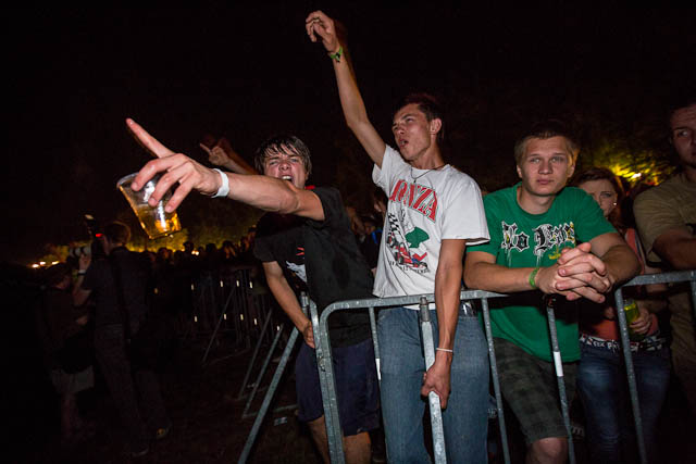 Ljudje v petek - Rock Otočec 2012