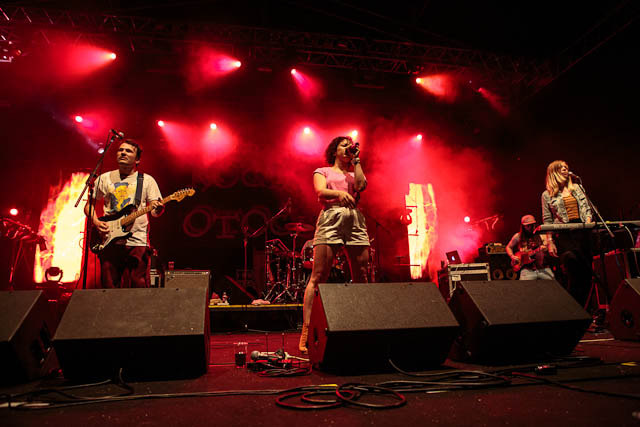 New Young Pony Club - petek, Rock Otočec 2012