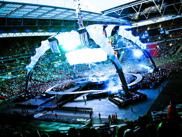 U2 na Wembleyu na 360º turneji