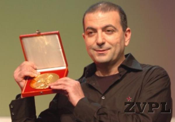 nagrada plavi angel za provokativnega reziserja Hanyja Abu-Assada