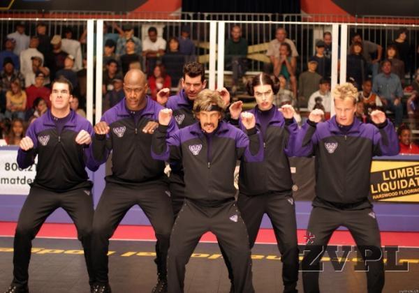 Dodgeball: Zgube med dvema ognjema