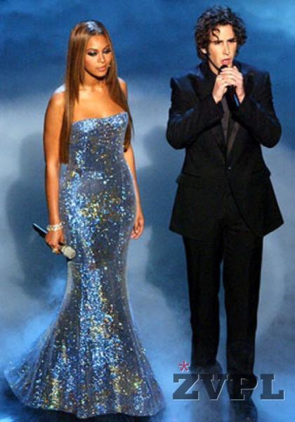 cudoviti pevski duet Beyonce Knowles in Josh Groban (foto (C) AMPAS)