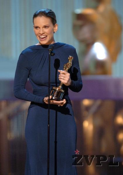 Hilary Swank - najboljsa glavna igralka (foto (C) AMPAS)