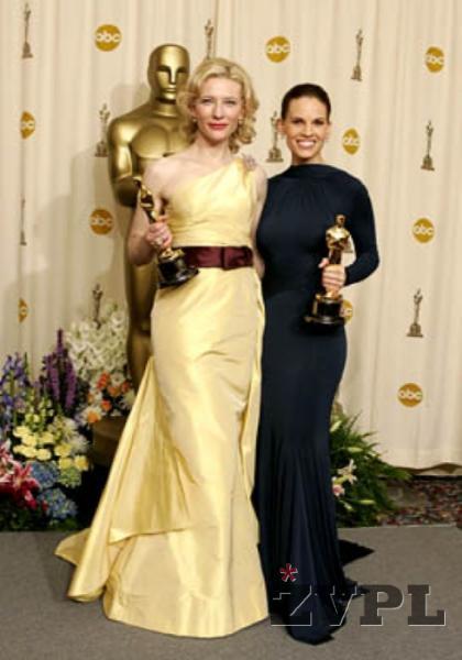 igralki leta: Cate Blanchett in Hilary Swank (foto (C) SG - WireImage)