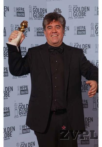 Almodovar je dobil nagrado za naj tuji film