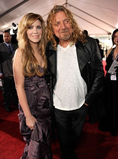 Robert Plant in Alison Krauss, zmagovalca letošnjih Grammyev (foto Kevin Mazur / Wireimage, vir Facebook.com)