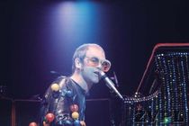 Elton John - thumbnail