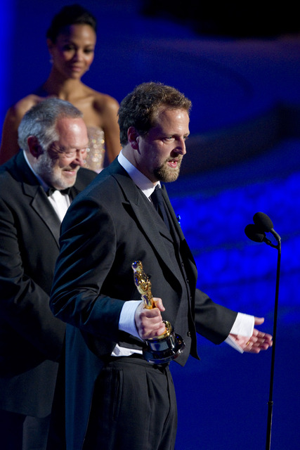 Tivi Magnusson in Joachim Back sta prejela Oscarja za najboljši igrani kratki film: The New Tenants / foto: Matt Petit / ©A.M.P.A.S.