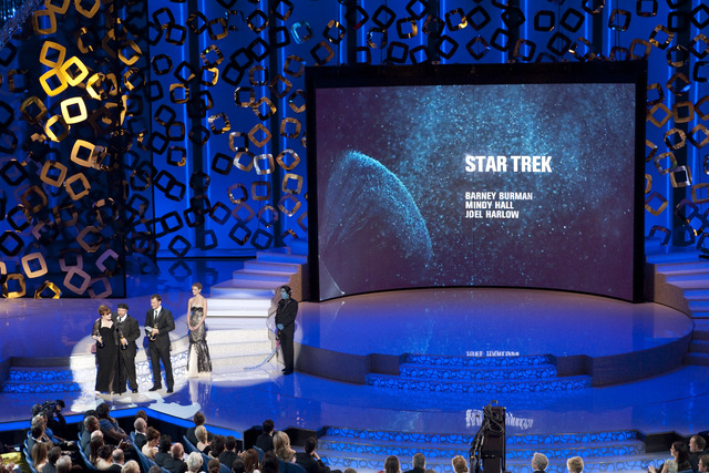Mindy Hall, Barney Burman, and Joel Harlow so prejele Oscarja za masko v filmu Star Trek / foto: Erik Ovanespour / ©A.M.P.A.S.