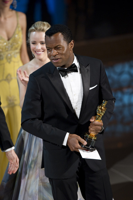 Geoffrey Fletcher je dobil Oscarja za prirejeni scenarij Precious po romanu Push / foto: Matt Petit / ©A.M.P.A.S.