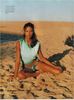 Adriana Lima na plaži - Vogue, Oct 2000 - thumbnail