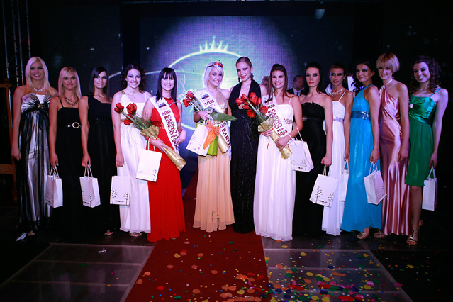 Miss Casino Kongo za Miss Earth 2010 je Ines Draganovič