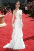 Olivia Wilde v obleki Marhcesa na 61 Emmyih - thumbnail